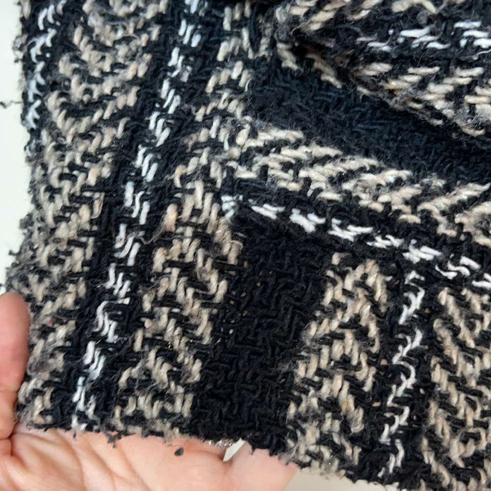 Pullover - Picture 2 of 8